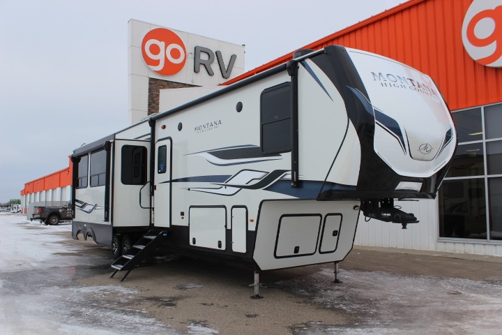 2023 Roamer Luxury Fifth Wheel