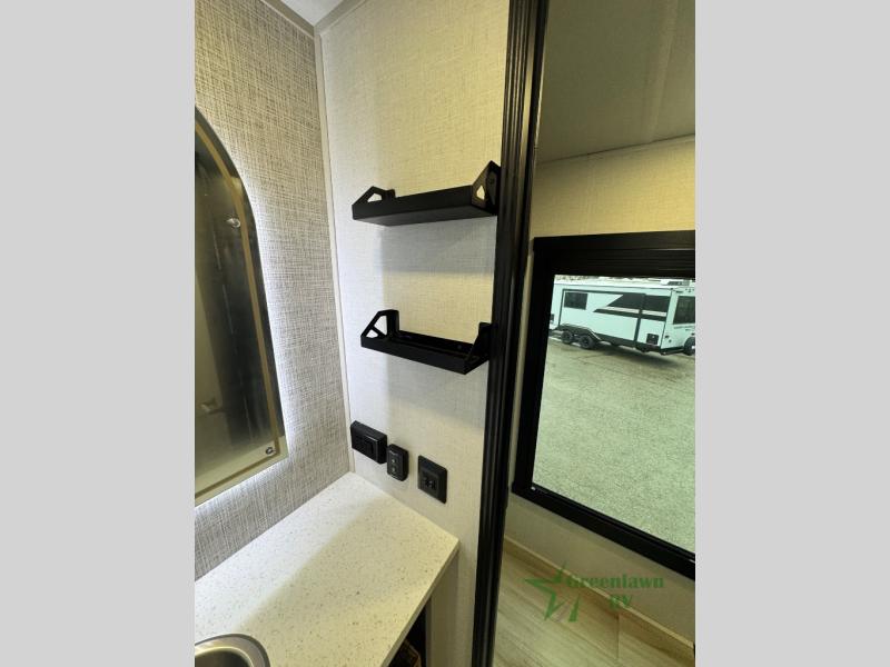 New 2025 Forest River RV Wildwood Heritage Glen 38VERANDA Fifth