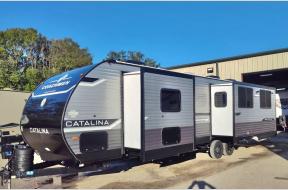 New 2025 Coachmen RV Catalina Legacy Edition 303RKDS Photo