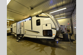 New 2023 CrossRoads RV Sunset Trail 331BH Photo