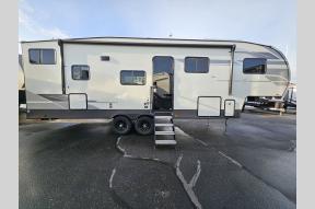 New 2025 Cruiser Essence E-28DB Photo