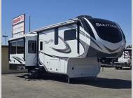 Used 2023 Grand Design Solitude S-Class 2930RL image