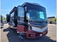 Used 2018 Fleetwood RV Discovery LXE 38K image
