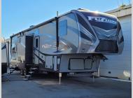 Used 2017 Keystone RV Fusion 384 image