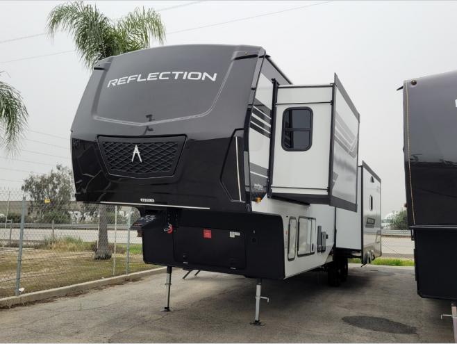 RV listing image