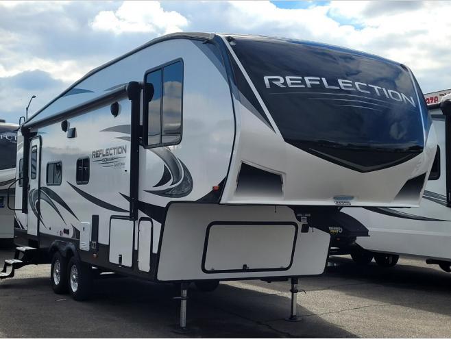 RV listing image
