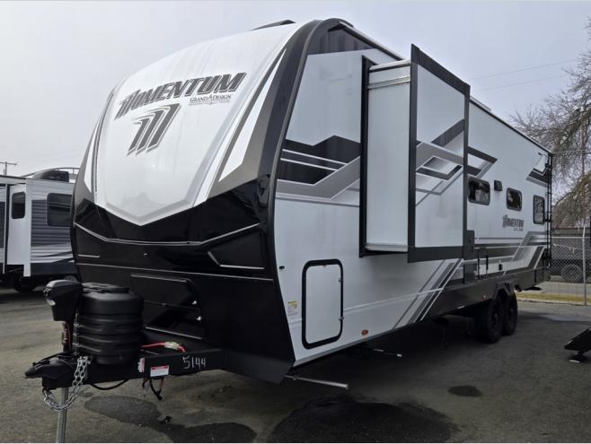 RV listing image