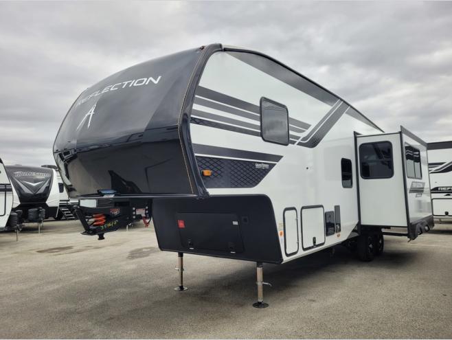 RV listing image