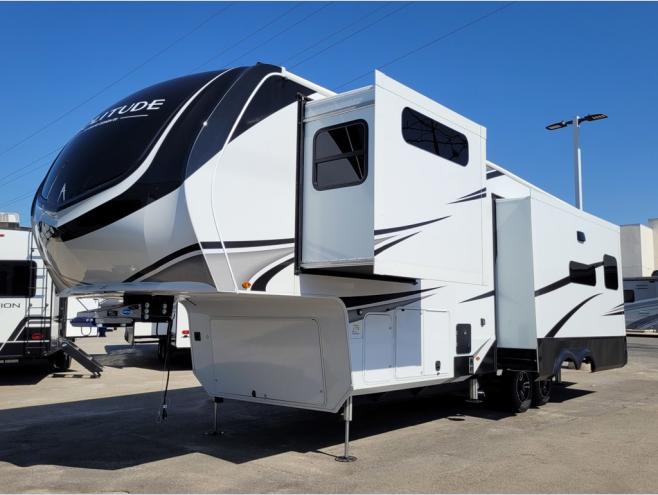 RV listing image