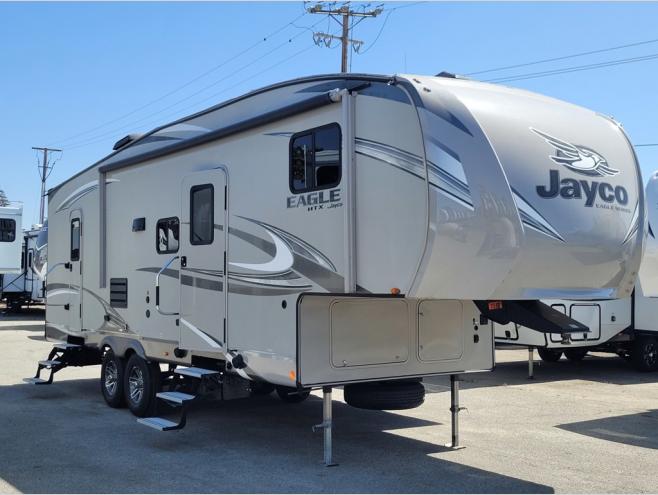 RV listing image