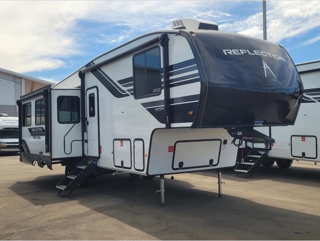 RV listing image