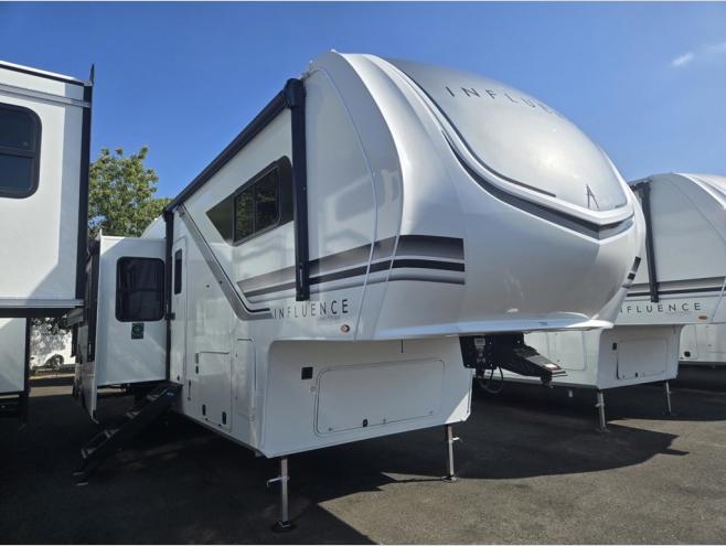 RV listing image