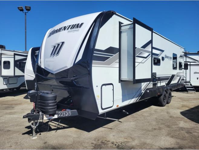 RV listing image
