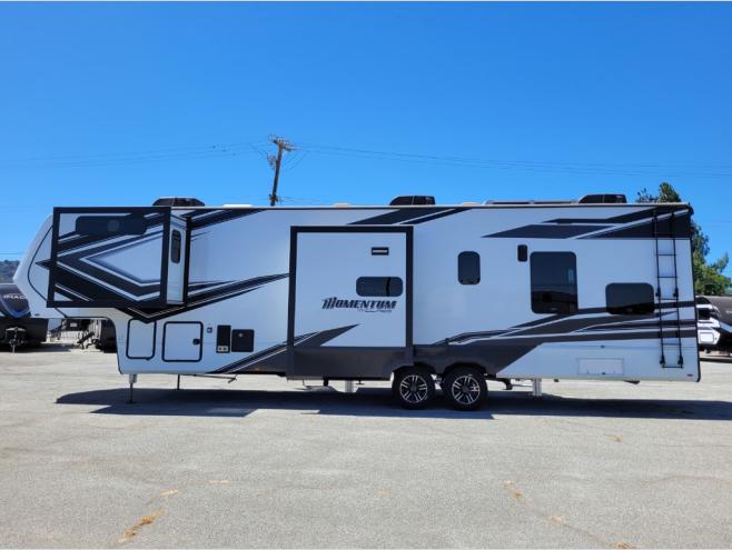 New 2024 Grand Design Momentum M-Class 351MS Toy Hauler Fifth