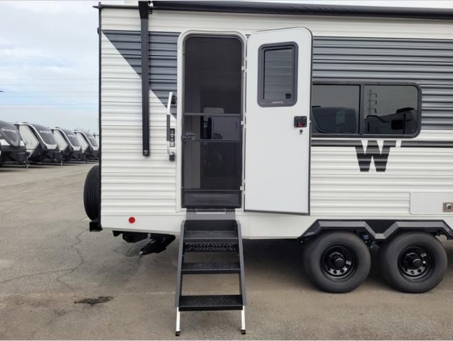 RV listing image