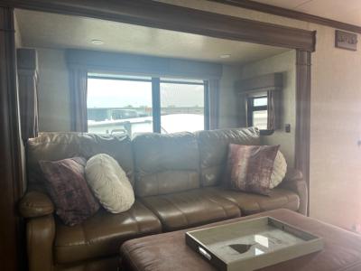 Livingroom sofa with oversized windows