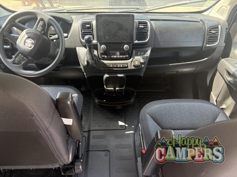 2024 Ram ProMaster 3500 Window Van photo 16