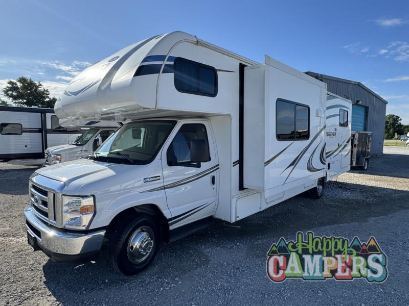 2019 Ford E-450 photo 2