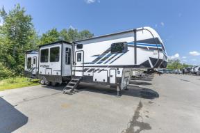 Used 2023 Keystone RV Fuzion 419 Photo