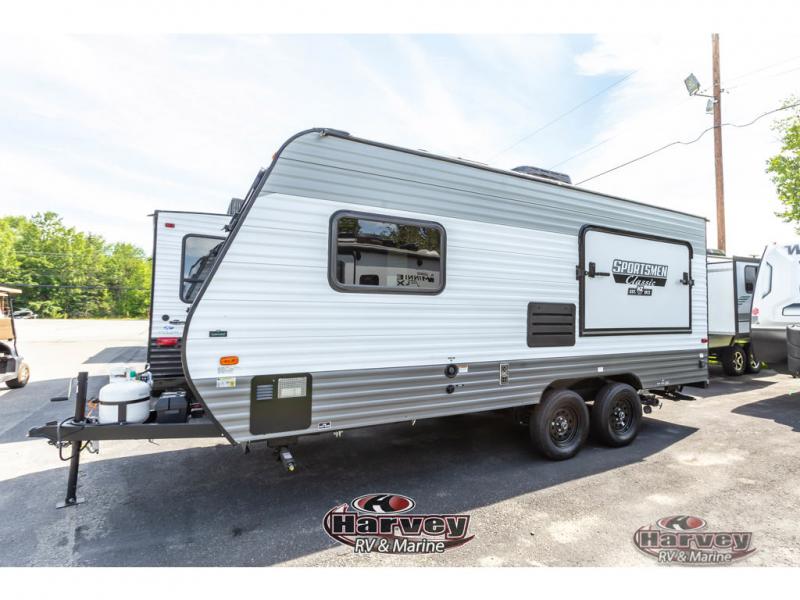 Harvey Trailers & RV