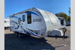 Used 2020 Lance Lance Travel Trailers 1985 Photo