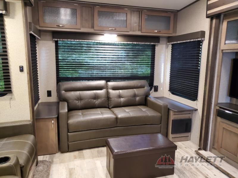 Used 2020 Keystone RV Sprinter Campfire Edition 29FWRL Fifth Wheel at