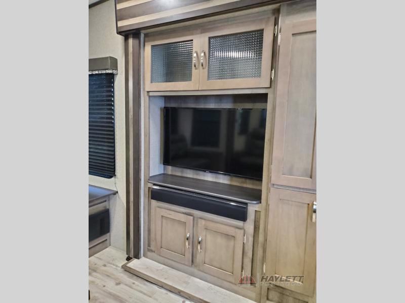 Used 2020 Keystone RV Sprinter Campfire Edition 29FWRL Fifth Wheel at