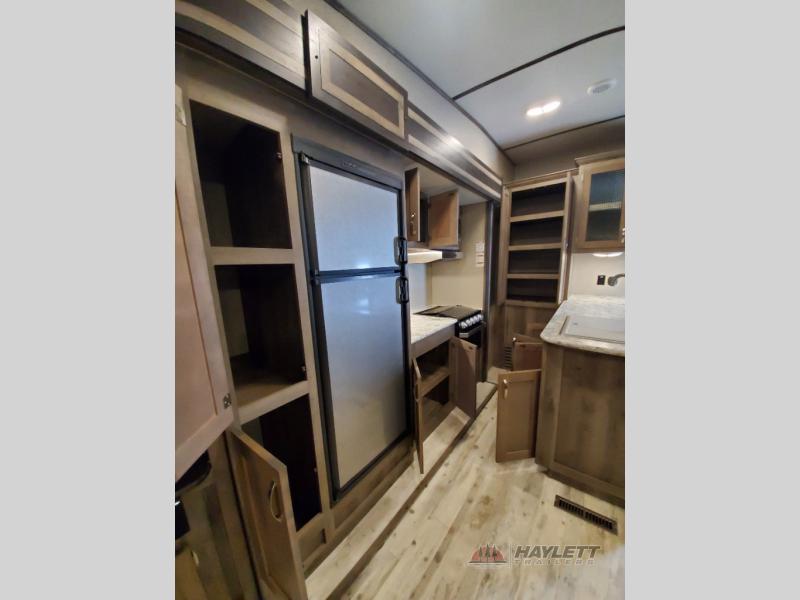 Used 2020 Keystone RV Sprinter Campfire Edition 29FWRL Fifth Wheel at