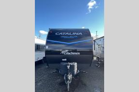 New 2023 Coachmen RV Catalina Legacy 323QBTSCK Photo