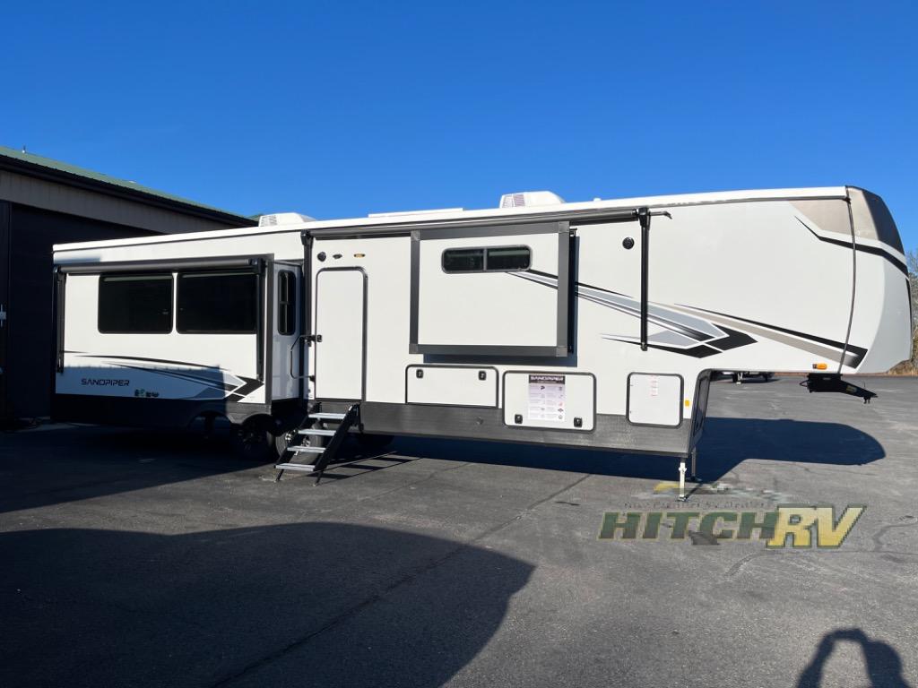 New 2024 Forest River RV Sandpiper 3800RK Fifth Wheel at Hitch RV