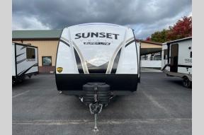 New 2024 CrossRoads RV Sunset Trail SS253RB Photo