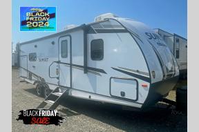 New 2024 CrossRoads RV Sunset Trail SS253RB Photo