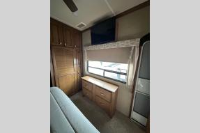 Used 2018 Forest River RV silver creek 40crs Photo