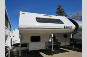 Used 2007 Lance 915 Photo