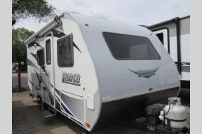 Used 2015 Lance Lance Travel Trailers 1575 Photo