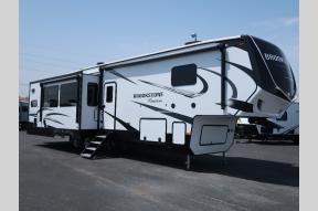 New 2025 Coachmen RV Brookstone 374RK Photo