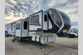 New 2024 Keystone RV Alpine Avalanche Edition 346FL Photo