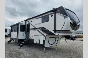 New 2025 Keystone RV Montana High Country 389BH Photo