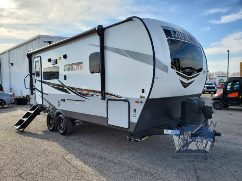 Used 2021 Forest River RV Rockwood Mini Lite 2205S Travel Trailer at ...