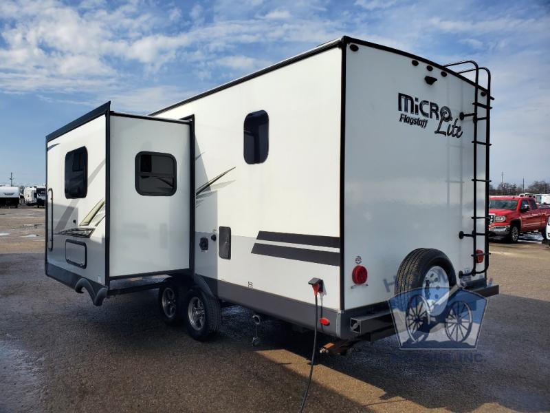 Used 2020 Forest River RV Flagstaff Micro Lite 25BRDS Travel Trailer at ...