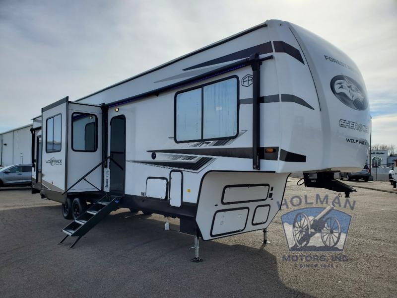 New 2025 Forest River RV Cherokee Wolf Pack 290PACK13 Toy Hauler