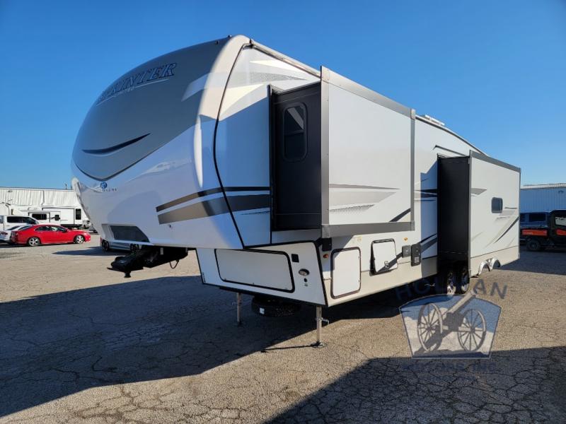 New 2023 Keystone RV Sprinter Limited 3190RLS Fifth Wheel at Holman RV ...