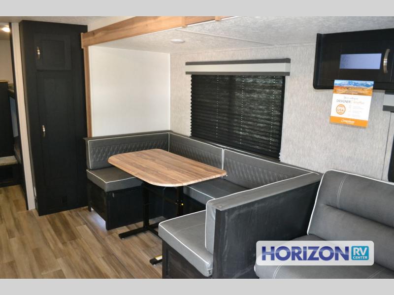 New 2024 coachmen rv freedom express select 29se travel trailer at