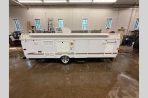 Used 2008 Fleetwood RV Highlander Niagara Photo