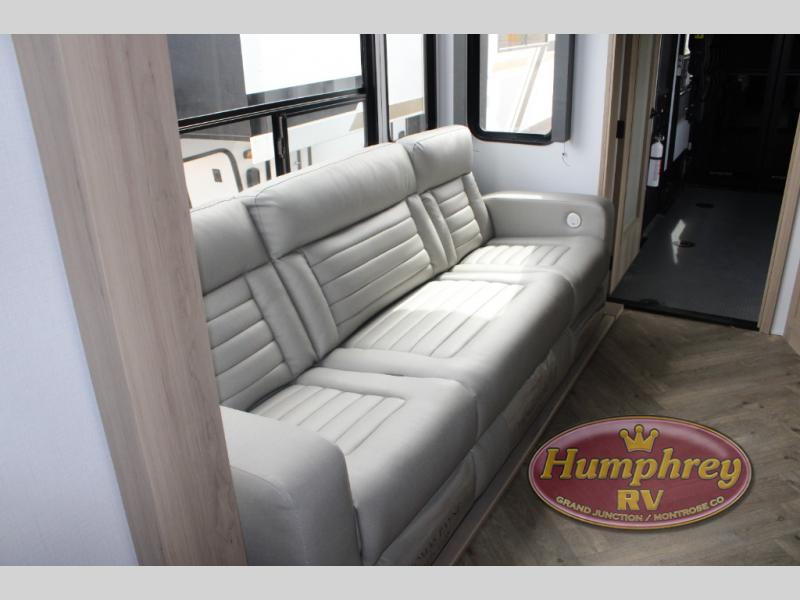 New 2025 Keystone RV Carbon 358 Toy Hauler Fifth Wheel at Humphrey RV ...