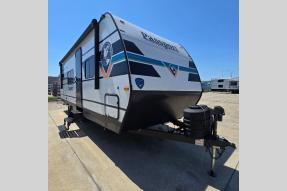 New 2025 Keystone RV Passport Classic 224RK Photo