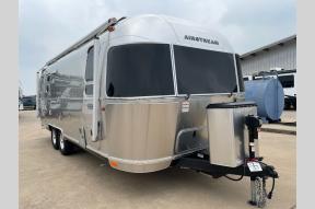 New 2024 Airstream RV Globetrotter 25FB Photo