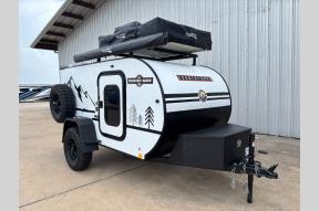 New 2025 Modern Buggy RV Country Born CB130 Photo