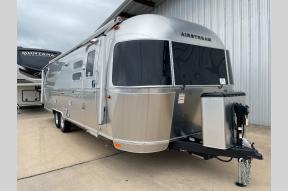 New 2025 Airstream RV Globetrotter 30RB Photo