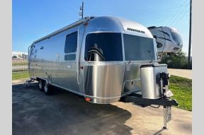 New 2024 Airstream RV Flying Cloud 27FB Photo